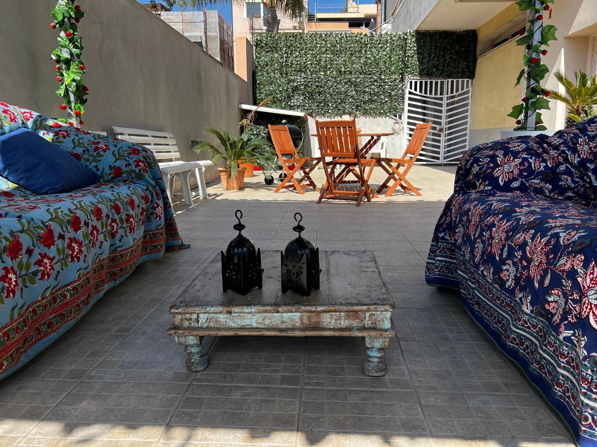 Terrazza Faraglioni Apartment อาชิเตรซซา ภายนอก รูปภาพ
